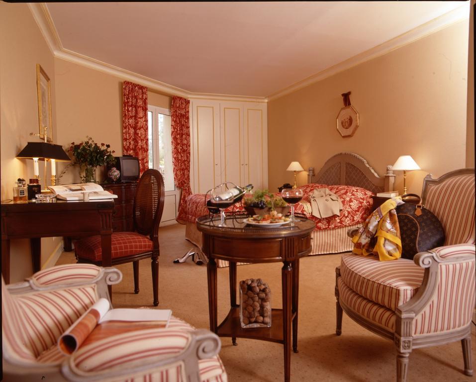 Hotel Restaurant Palais Cardinal Saint-Émilion Стая снимка